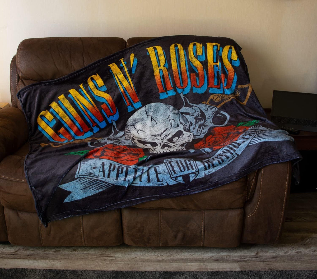 Guns N Roses Appetite for Destruction Plush Throw Blanket (50&quot; by 60&quot;)
